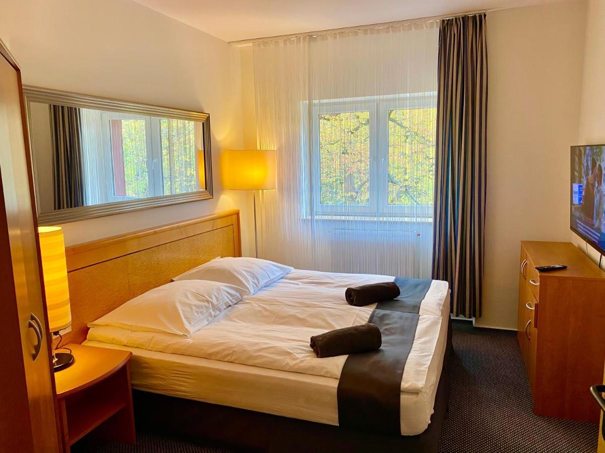 Las Slupski Premium Apartament Nr6 Wifi Netflix Smart Tv50 Two Bedrooms Two Extra Large Double Beds Up To 6 People Full Pleasure Quality Stay (Adults Only) Słupsk Exterior foto